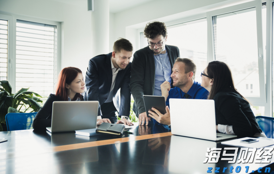 2025中国平安“妈妈的针线活”年度焕新计划在深启动