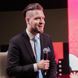 年初股价翻番，和誉-B(02256)的价值提升刚刚开始